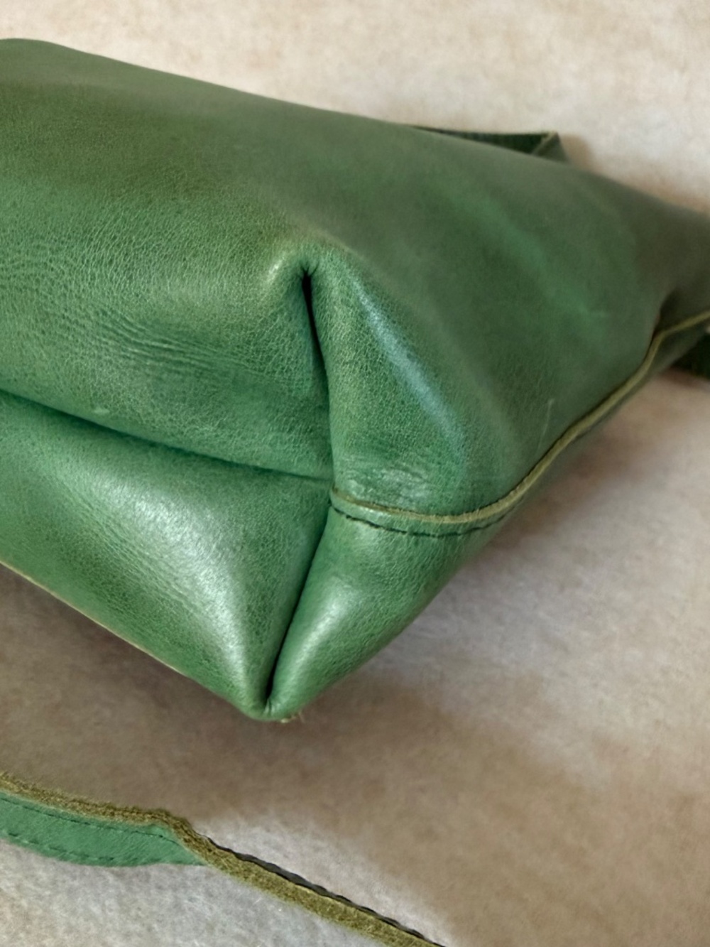 EUC Portland Leather Goods PLG Cowboy Mint Mini Crossbody Tote with Zipper - Picture 12 of 13